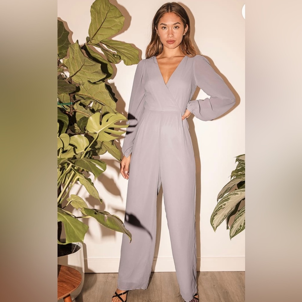 NWT “absolutely elegant” long sleeve grey backless jumpsuit